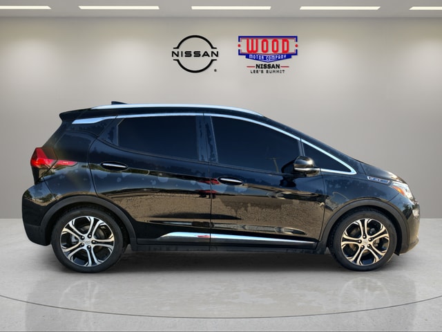 Used 2020 Chevrolet Bolt EV Premier with VIN 1G1FZ6S04L4135388 for sale in Lee's Summit, MO