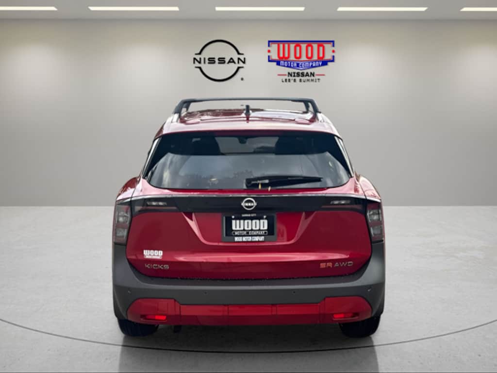 New 2026 Nissan Kicks SR SUV