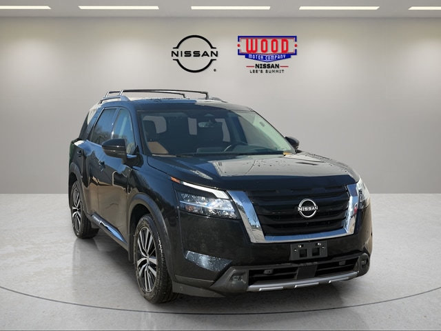 Used 2023 Nissan Pathfinder Platinum with VIN 5N1DR3DK0PC222188 for sale in Kansas City