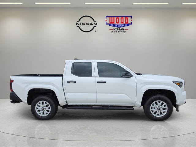 Used 2026 Toyota Tacoma SR with VIN 3TYKD5HN6TT042298 for sale in Kansas City