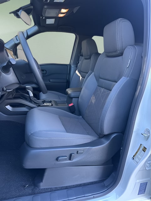 2026 Nissan Frontier SV - Photo 17
