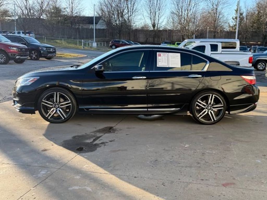 Used 2016 Honda Accord Touring Sedan