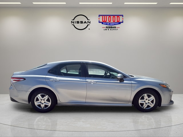 Used 2019 Toyota Camry L with VIN 4T1B11HK5KU742273 for sale in Kansas City