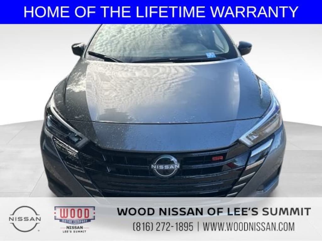 New 2025 Nissan Versa 1.6 SR Sedan