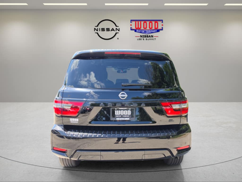 Used 2023 Nissan Armada SL SUV