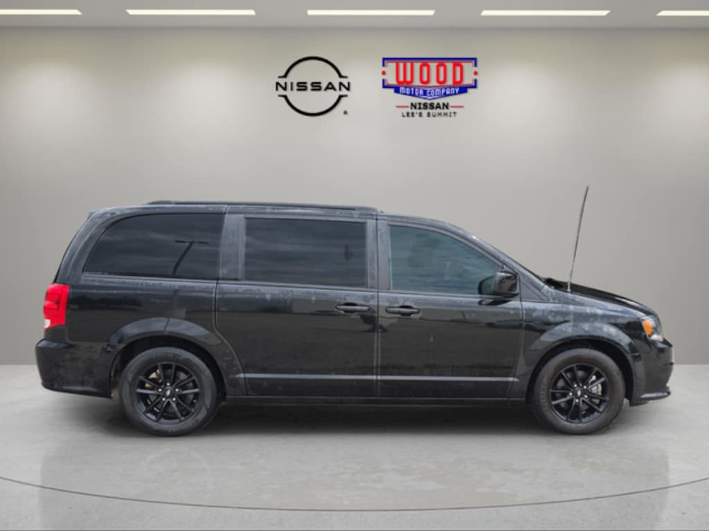 Used 2020 Dodge Grand Caravan SE Plus Minivan/Van