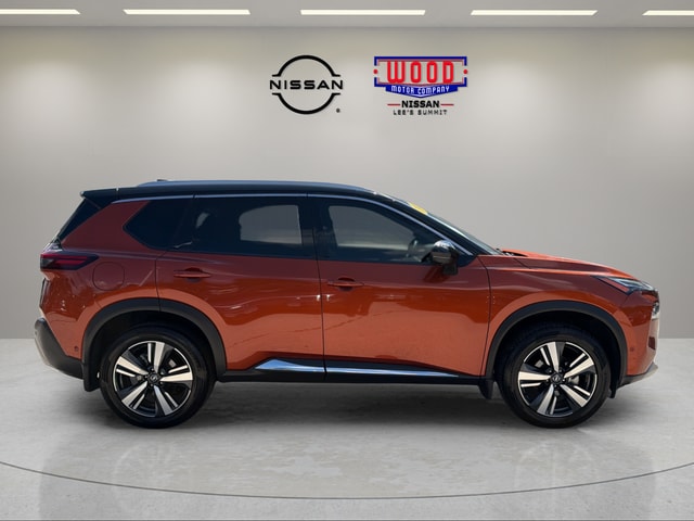 Used 2021 Nissan Rogue Platinum with VIN JN8AT3DD6MW307044 for sale in Kansas City