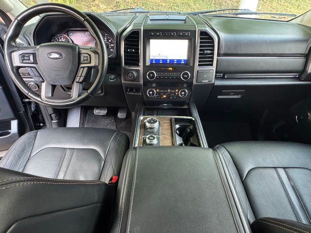 2021 Ford Expedition Platinum photo 3