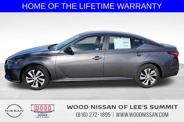 2025 Nissan Altima S photo 4