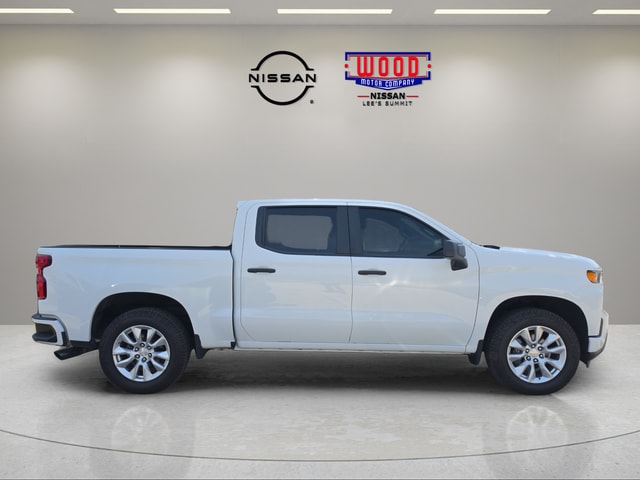 Used 2022 Chevrolet Silverado 1500 Limited Custom with VIN 1GCPYBEK6NZ116979 for sale in Kansas City