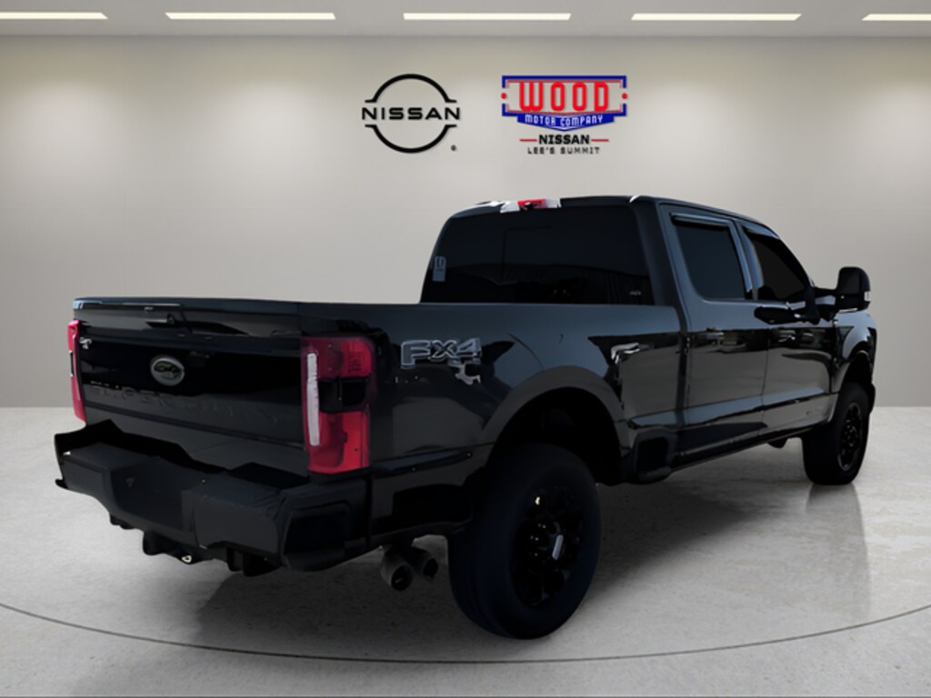 Used 2023 Ford F-250SD Lariat Truck