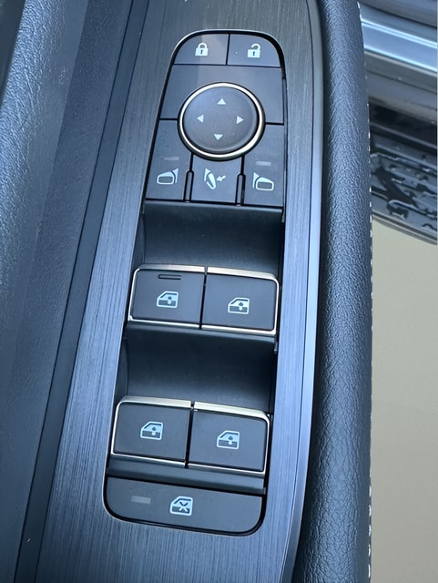 2026 Nissan Armada PRO-4X - Photo 15