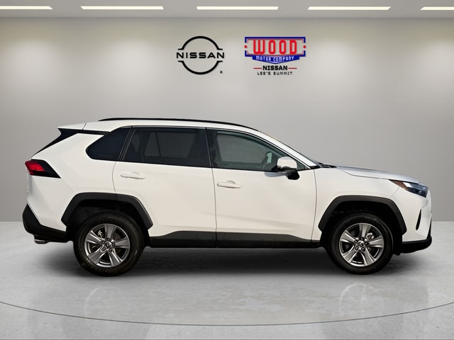 Used 2024 Toyota RAV4 XLE with VIN 2T3W1RFV6RW334167 for sale in Kansas City