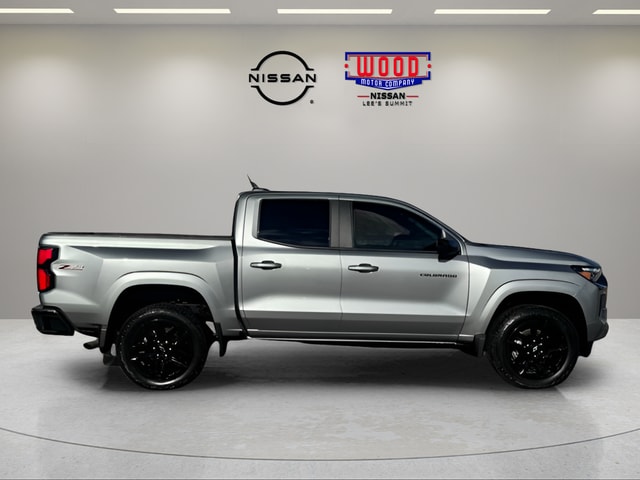 Used 2025 Chevrolet Colorado Z71 with VIN 1GCPTDEK6S1144530 for sale in Kansas City
