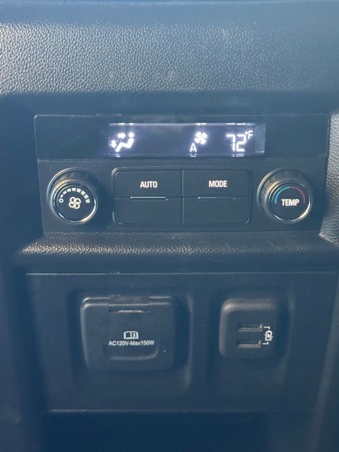 2023 Chevrolet Traverse RS photo 4