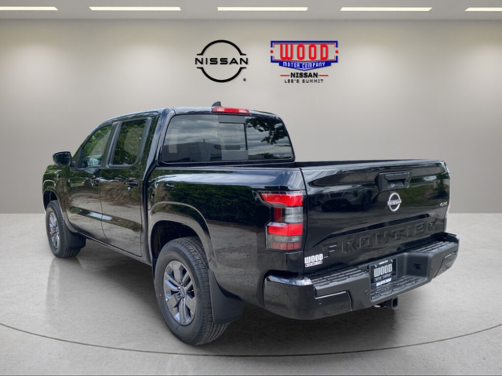 New 2026 Nissan Frontier SV Truck Crew Cab