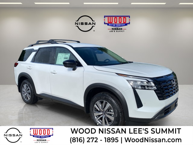 2026 Nissan Pathfinder SL 4WD's photo