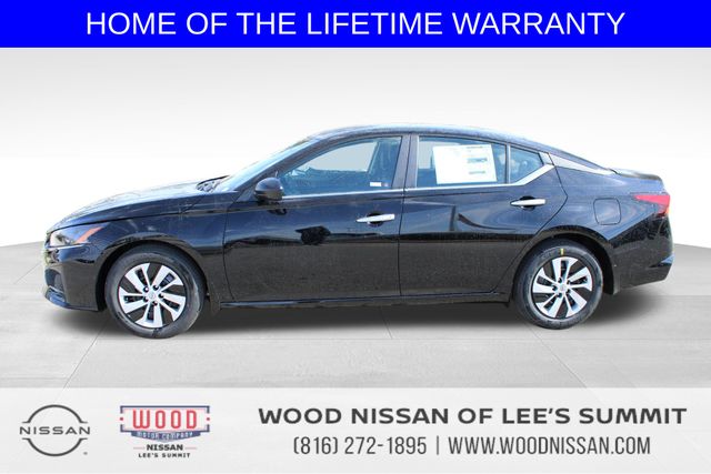 2025 Nissan Altima S photo 4