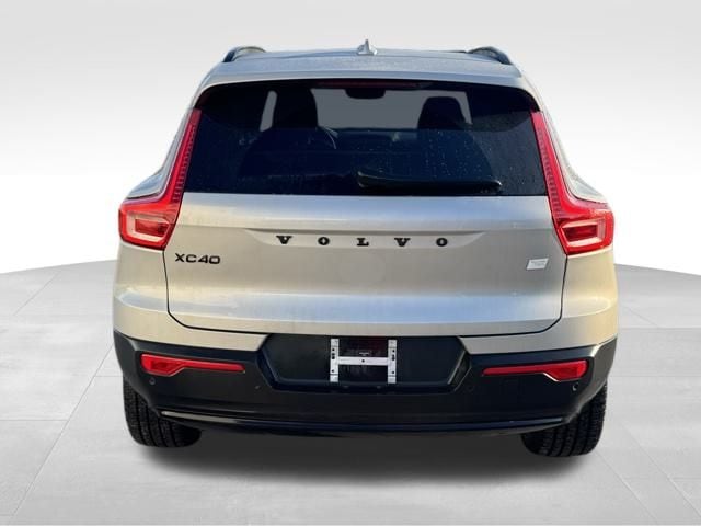 Used 2023 Volvo XC40 Plus with VIN YV4ED3UW7P2960969 for sale in Harrison, AR