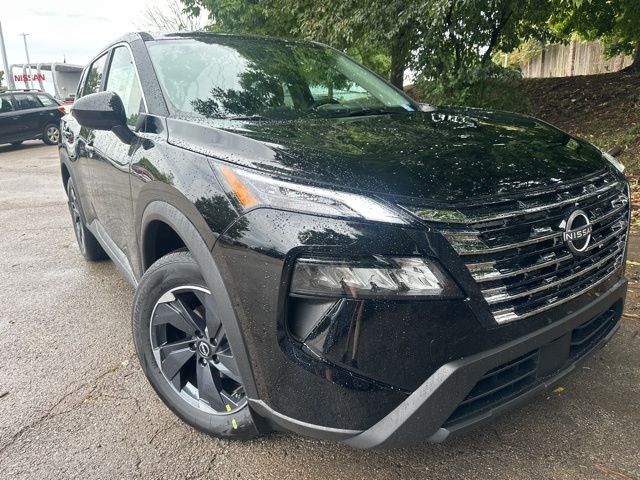 2026 Nissan Rogue SV's photo