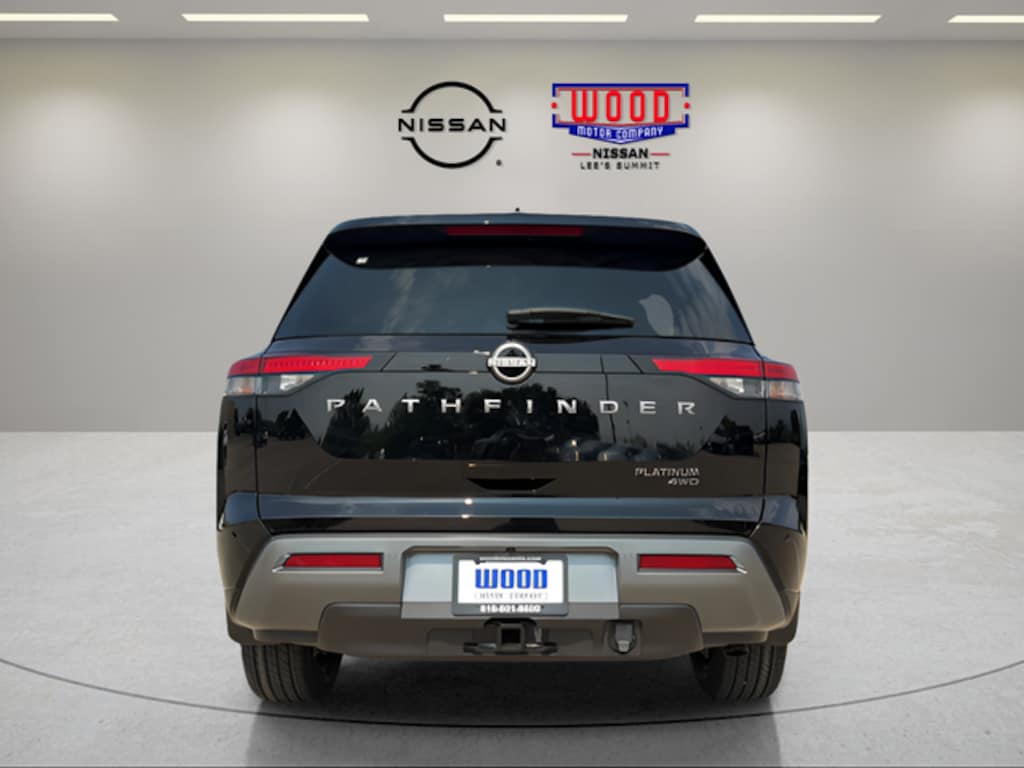 New 2026 Nissan Pathfinder Platinum SUV