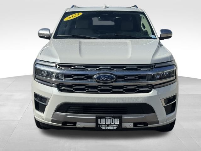 2023 Ford Expedition MAX Platinum photo 2