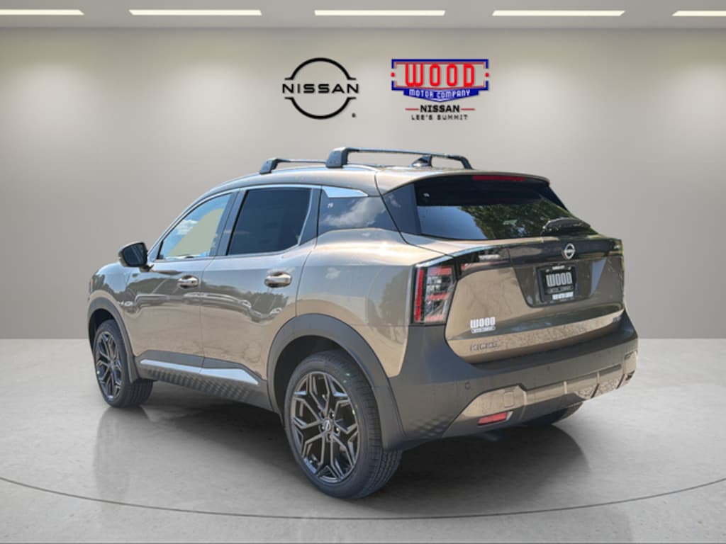 New 2027 Nissan Kicks SR SUV