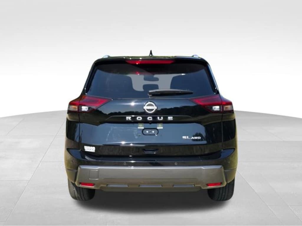 Used 2025 Nissan Rogue SL SUV