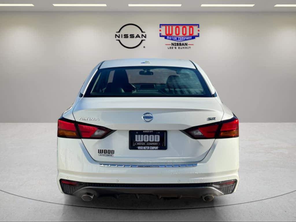 Used 2021 Nissan Altima 2.5 SR Sedan