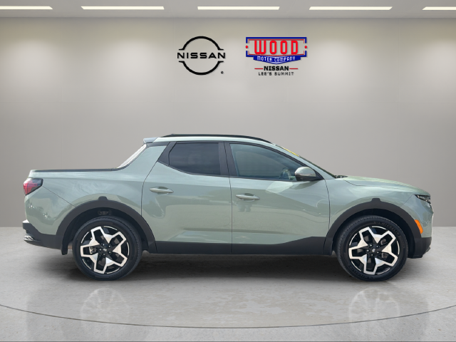 Used 2023 Hyundai Santa Cruz Limited with VIN 5NTJEDAF5PH072262 for sale in Kansas City