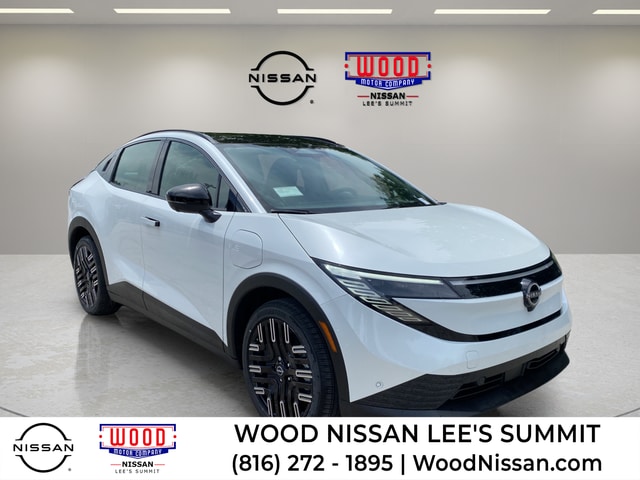 2026 Nissan Leaf Platinum+'s photo