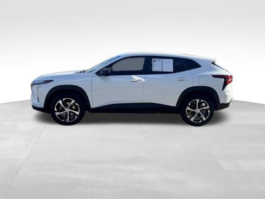 Used 2025 Chevrolet Trax 1RS SUV