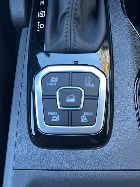 2026 Nissan Frontier SV - Photo 12