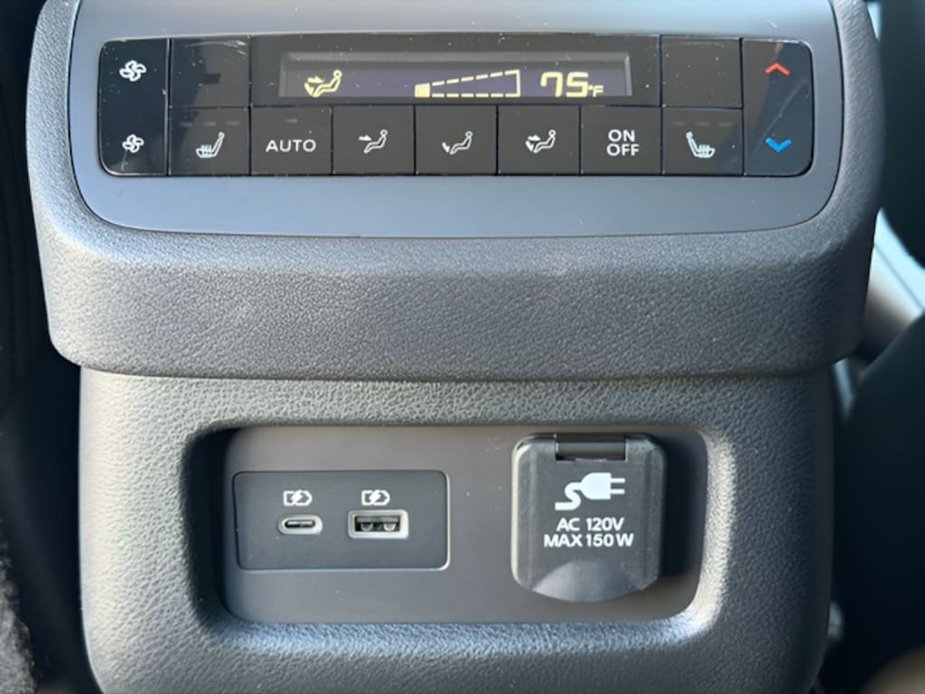 Used 2024 Nissan Pathfinder Platinum SUV