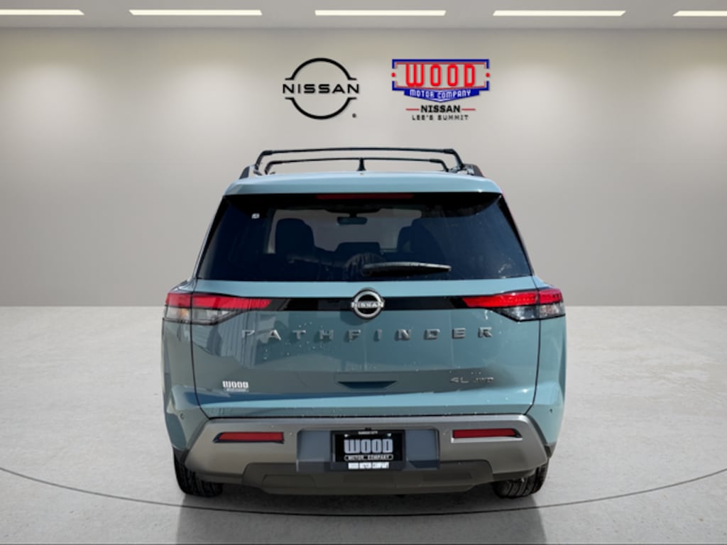 New 2026 Nissan Pathfinder SL SUV