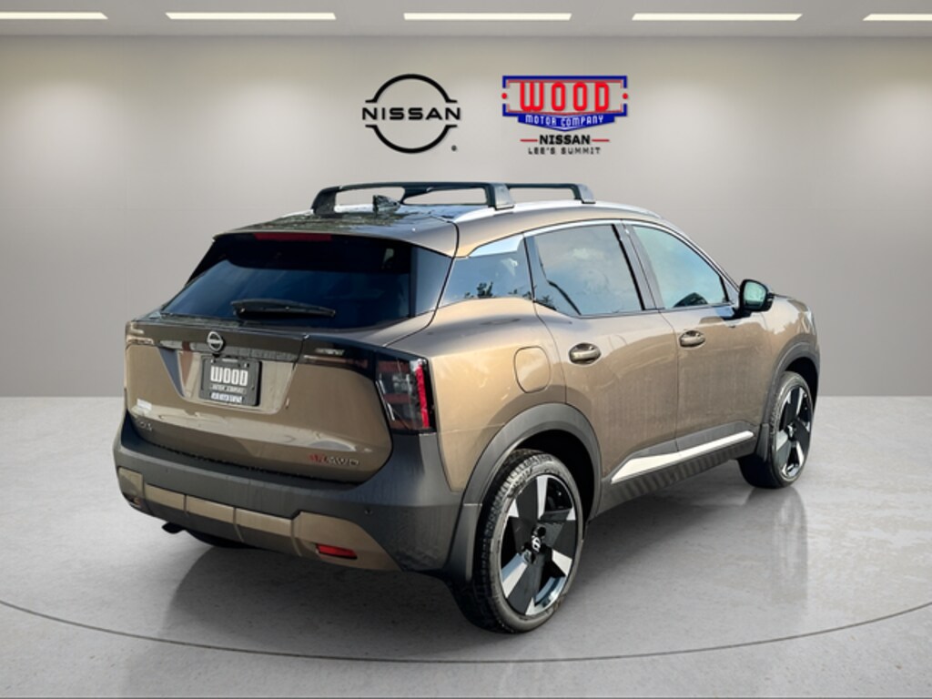 New 2026 Nissan Kicks SR SUV