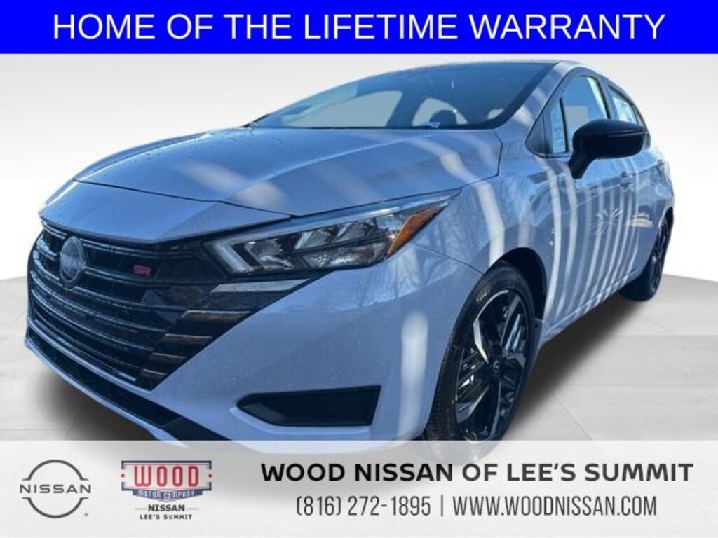 New 2025 Nissan Versa 1.6 SR Sedan