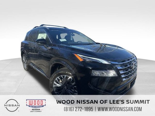 2026 Nissan Rogue Platinum's photo