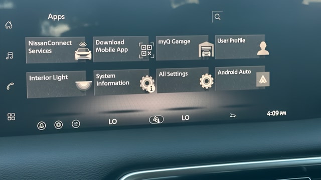 2026 Nissan Armada SV - Photo 42