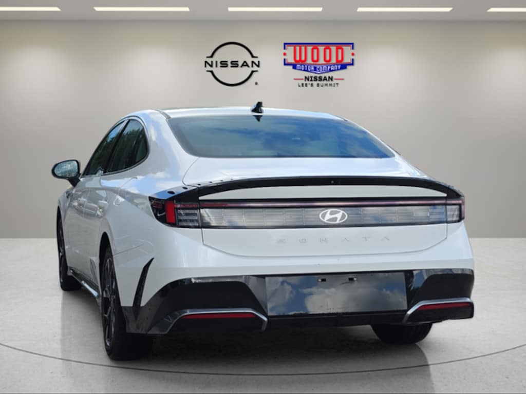 Used 2025 Hyundai Sonata SEL Sedan