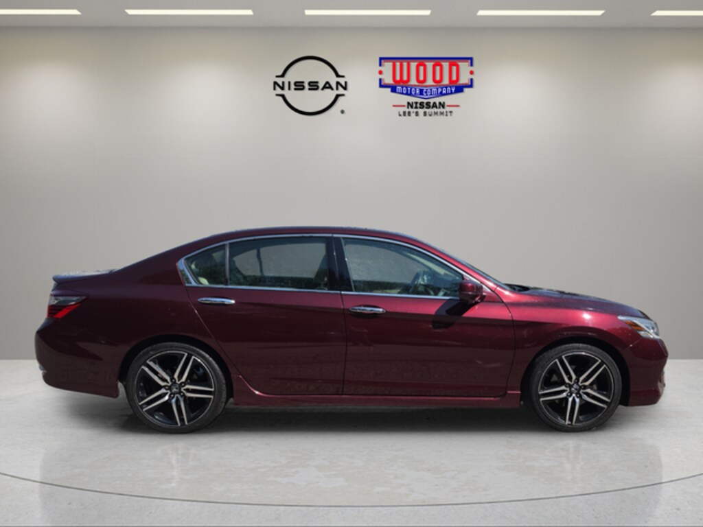 Used 2017 Honda Accord Touring Sedan