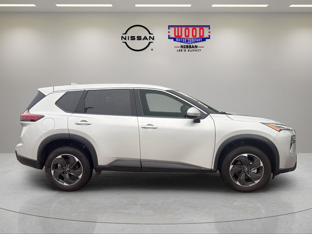 Used 2025 Nissan Rogue SV with VIN 5N1BT3BB0SC796522 for sale in Kansas City