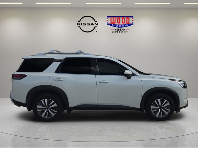 Used 2024 Nissan Pathfinder SL with VIN 5N1DR3CC3RC214714 for sale in Kansas City