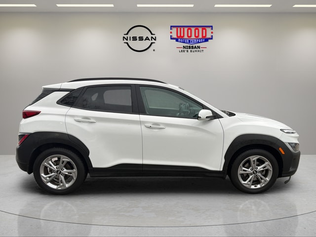 Used 2022 Hyundai Kona SEL with VIN KM8K62AB4NU925010 for sale in Kansas City