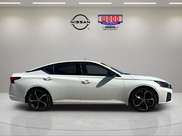 Used 2024 Nissan Altima SR with VIN 1N4BL4CV4RN312665 for sale in Kansas City