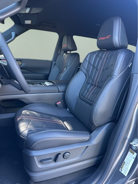 2026 Nissan Armada PRO-4X - Photo 17