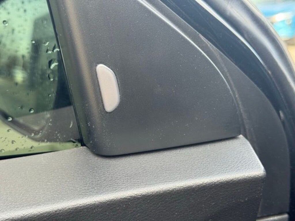 Used 2019 Nissan Kicks SV SUV