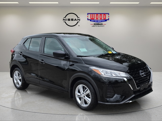 Certified 2025 Nissan KICKS PLAY Base with VIN 3N1CP5BVXSL489983 for sale in Kansas City
