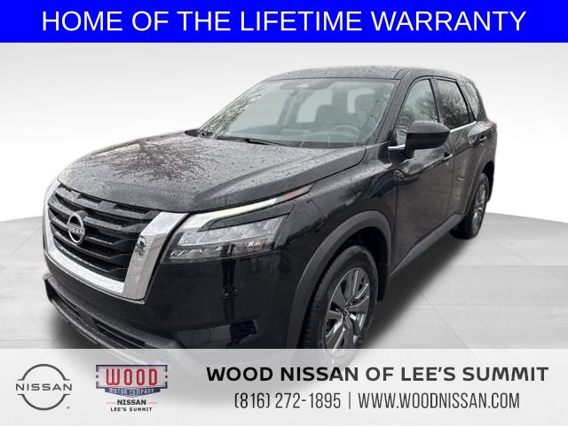 2025 Nissan Pathfinder S photo 3