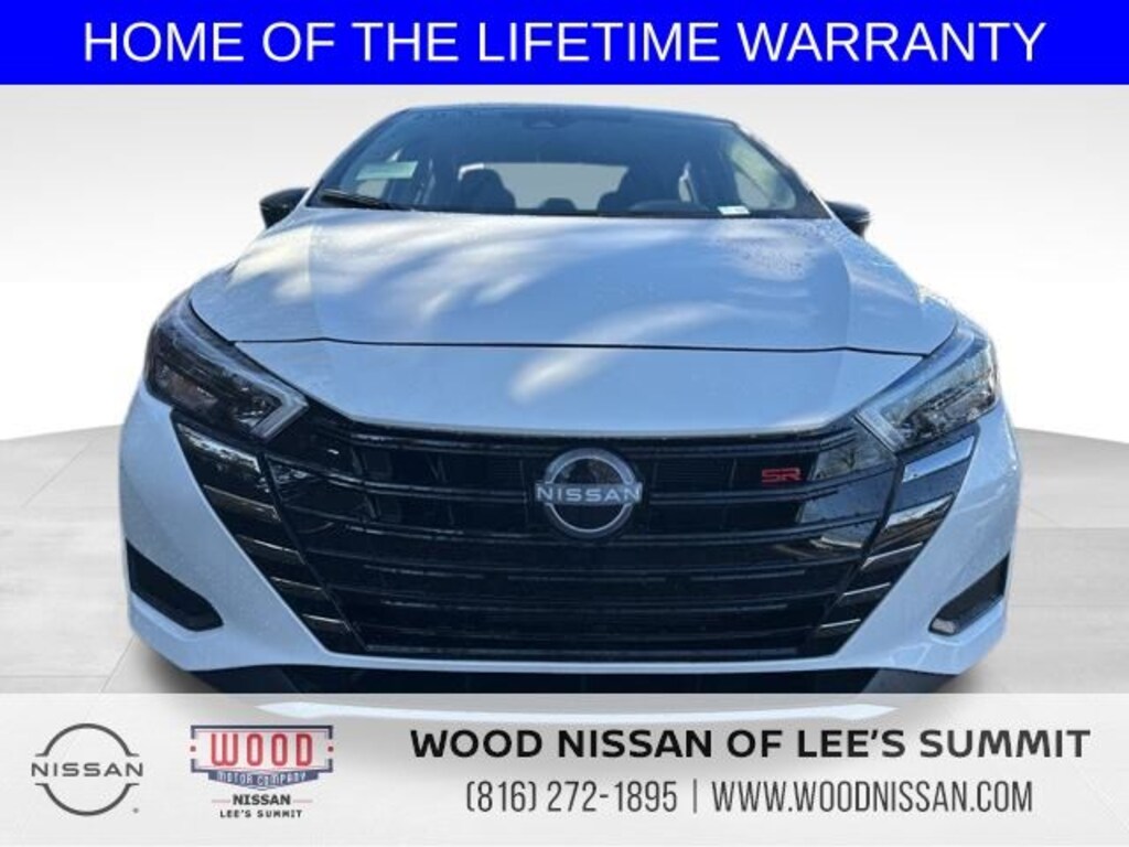 New 2025 Nissan Versa 1.6 SR Sedan